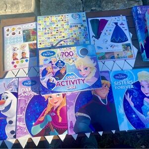 Disney Frozen Cool Activity Set New